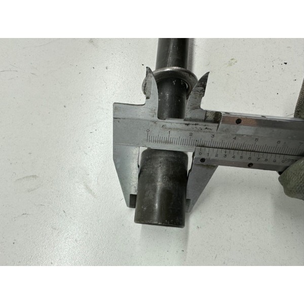 RADACHSE PIN HINTERRADFELGE YAMAHA FJR 1300 ABS 2002-2005