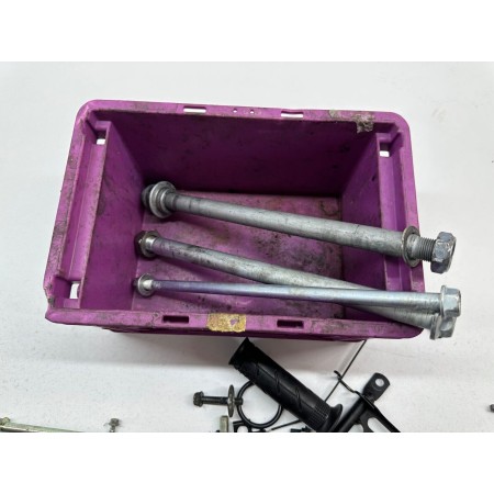 KIT TORNILLOS PERNOS HONDA CBR 600 F 2011-2013 PC412