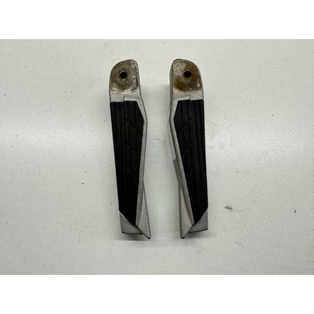 PEDALINA PASSEGGERO DX SX KYMCO XCITING 250 300 500 i R 2005-2006-2014