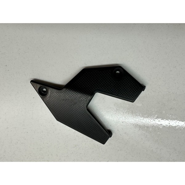 CACHE REPOSE-PIEDS PLASTIQUE GAUCHE KAWASAKI VERSYS 650 2015-2017-2020