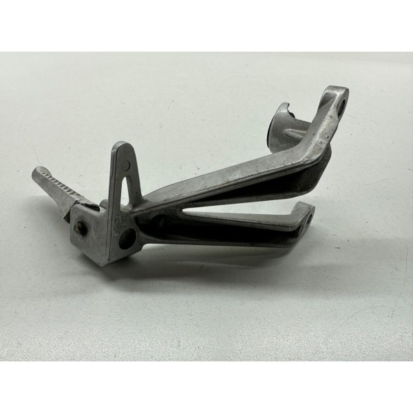 PEDANA PEDALINA POSTERIORE SINISTRA SX SUZUKI GSXR GSX-R 600 STRAD 1996-2000