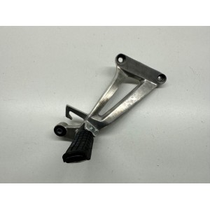 PEDANA PEDALINA POSTERIORE DESTRA DX HONDA CBR 125 R 4T 2004-2005-2006
