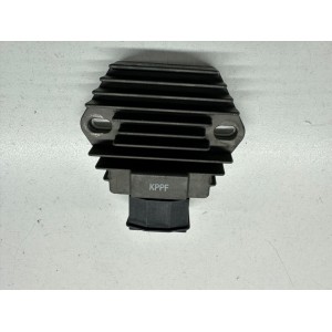 REGOLATORE DI TENSIONE HONDA CBR 125 R 4T 2004-2005-2006 2