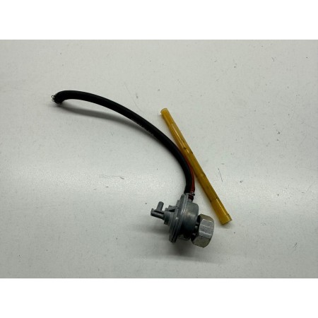 ROBINET D'ESSENCE HONDA CBR 125 R 4T 2004-2005-2006
