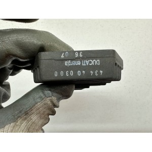 SPANNUNGSREGLER HONDA SHADOW VT 750 RC44E 1997-2004 2