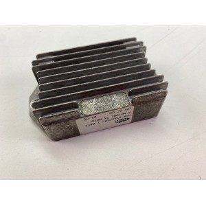 VOLTAGE REGULATOR PIAGGIO LIBERTY 125 4T 1997 2003