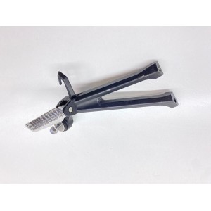 PEDANA PASSEGGERO POSTERIORE DESTRA DX SUZUKI GSXR GSX-R 600 750 2011-2017 L1