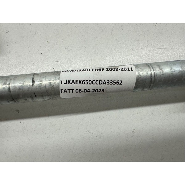 PERNO ASSE RUOTA POSTERIORE KAWASAKI ER6-F ER6-F ER6F ER6N 2009-2011