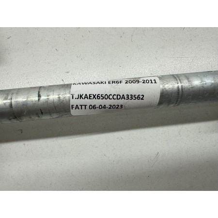 PERNO ASSE RUOTA POSTERIORE KAWASAKI ER6-F ER6-F ER6F ER6N 2009-2011