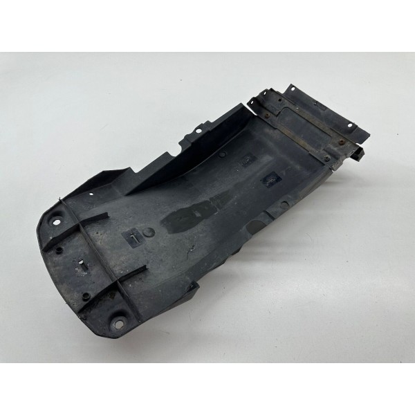 KUNSTSTOFF UNTERFAHRSCHUTZ HINTEN SUZUKI RF 600 R 1993-1998 GN76