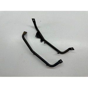 PAR DE SOPORTES DE BASTIDOR TRASERO DERECHO SX SUZUKI RF 600 R 1993-1998 GN76 2