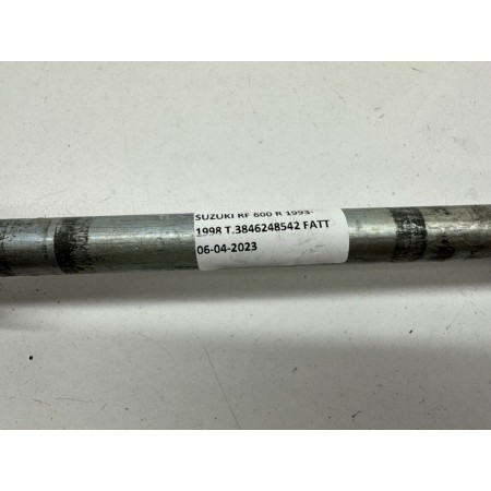 AXE DE ROUE ARRIERE SUZUKI RF600 R 1993-1998 GN76