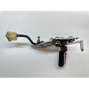 PEDANA PILOTA DESTRA DX POMPA FRENO SUZUKI GSF BANDIT 600 2000-2004-2005 2