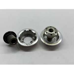 COPPIA PERNI FISSAGGIO FORCELLONE POSTERIORE BMW R 1200  R1200 GS LC 2013-2016