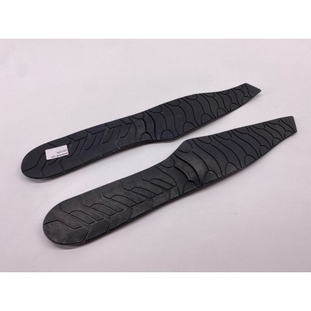 COPPIA TAPPETTINI PEDANE POGGIA PIEDI MALAGUTI MADISON 125-150 4T 1999 2000 2001