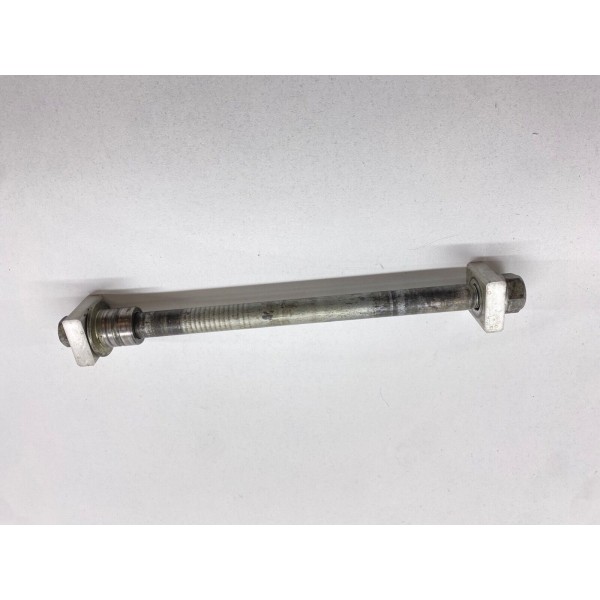 PERNO ASSE RUOTA POSTERIORE HONDA CBR 900 RR FIREBLADE 1994-1995