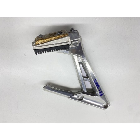 PEDANA PEDALINA POSTERIORE SINISTRA SX YAMAHA FAZER FZ1 1000 2003-2004
