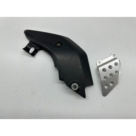 RIGHT-HAND FOOTREST COVER HONDA CBR 600 RR 2005-2006