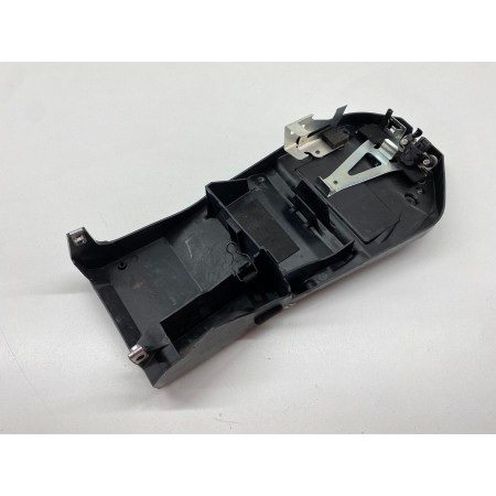 KAWASAKI Z1000 MUDGUARD UNDERBODY PLASTIC 2008-2010