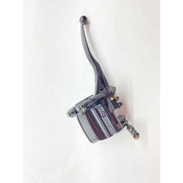 FRONT BRAKE MASTER CYLINDER RIGHT YAMAHA MAJESTY 400 2004-2008