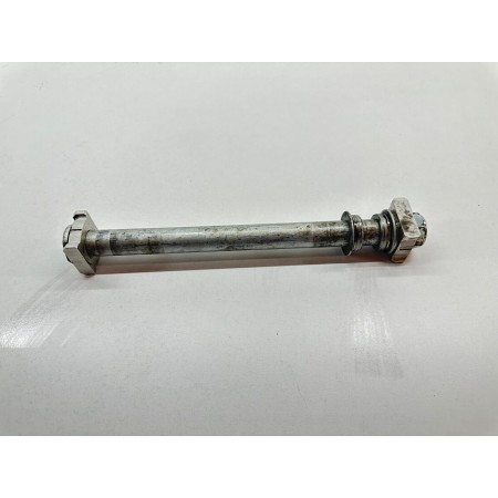 HINTERRAD ACHSSTIFT HONDA CBR 600 RR 600RR 2005-2006