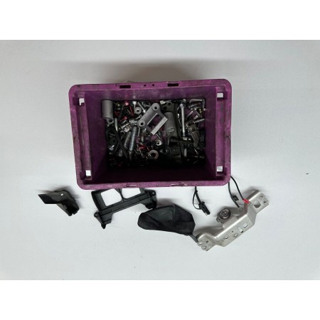 KIT VITI VITERIA BULLONI HONDA CBR 600 RR 600RR 2005-2006