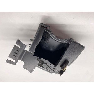 CAJA DE PLÁSTICO BAJO EL ASIENTO HONDA XL 650 V TRANSALP 2000-2004