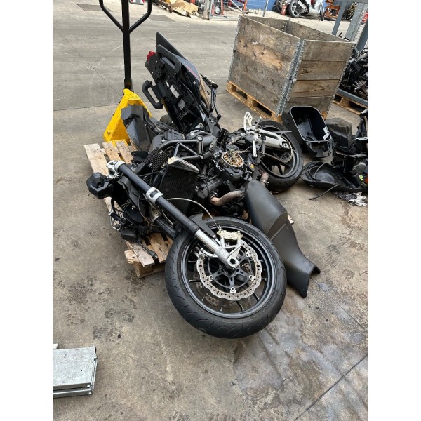 TESTA TESTATA POSTERIORE ALBERO A CAMME  APRILIA SHIVER DORSODURO 750 ABS