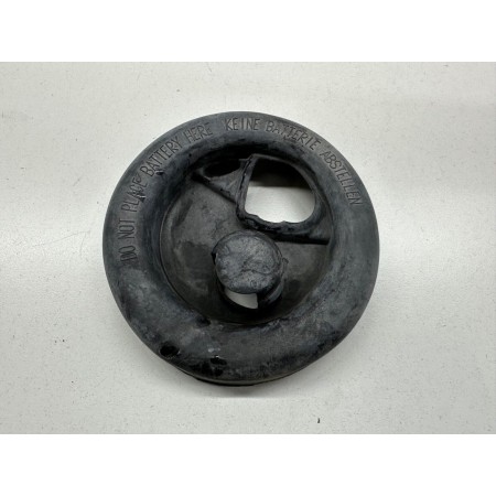 GUMMI KRAFTSTOFFPUMPENABDECKUNG BMW F 800 S ABS 2006-2011