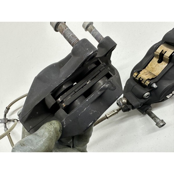 PAIR OF FRONT BRAKE CALLIPERS RIGHT LEFT BMW F 800 S ST GT 800S ABS 2006-2011