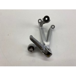 PEDALINA POSTERIORE PASSEGGERO DESTRA DX SUZUKI GSXR GSX-R 600 1997-2000