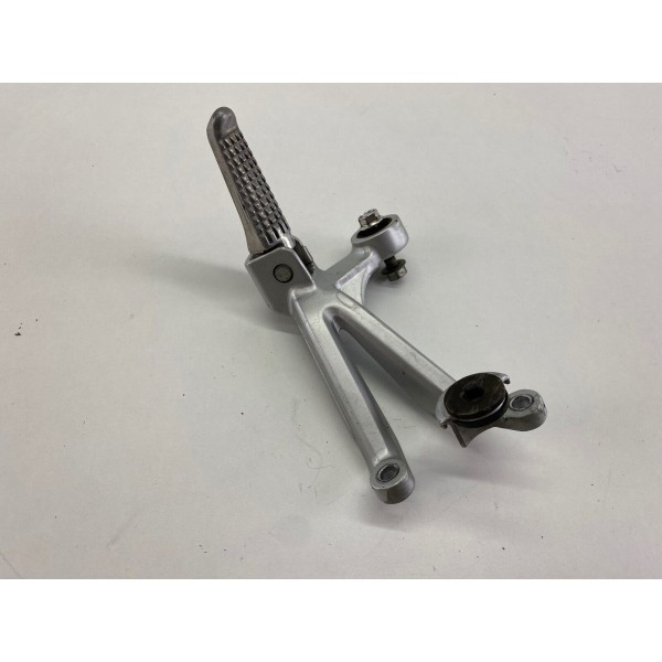 PEDALINA POSTERIORE PASSEGGERO DESTRA DX SUZUKI GSXR GSX-R 600 1997-2000