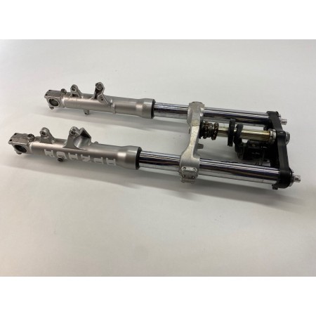 FORCELLA ANTERIORE COMPLETA STELI DX SX PIASTRE SUZUKI GSXR GSX-R 600 1997-2000