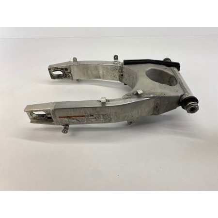 FORCELLONE POSTERIORE SUZUKI GSXR GSX-R 600 1997-2000
