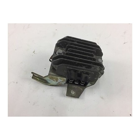 REGULADOR DE VOLTAJE PIAGGIO LIBERTY 125 2011-2015