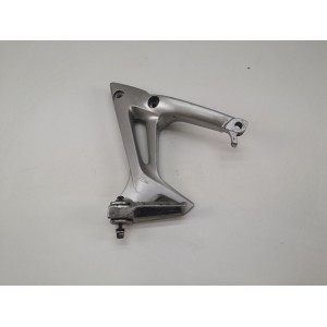 REAR LEFT PASSENGER FOOTREST HONDA VFR 800 V-TECH 2002-2012