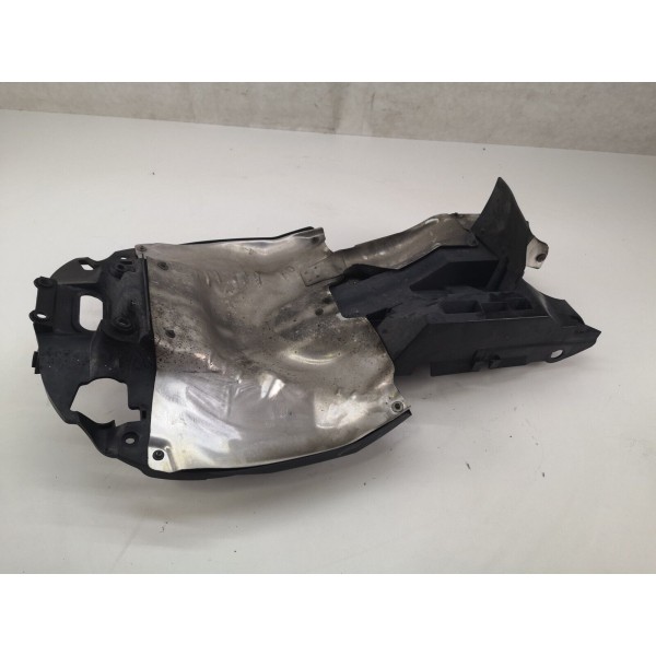 PLASTICA SOTTO CODA PARAFANGO POSTERIORE HONDA VFR 800 V-TECH 2002-2012