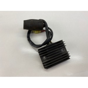 REGULADOR DE VOLTAJE HONDA VTX1800C VTX 1800 C 2001-2006