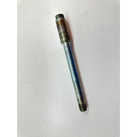 AXE DE ROUE AVANT SUZUKI BANDIT 1200 S V719 GV75A 1995-2000