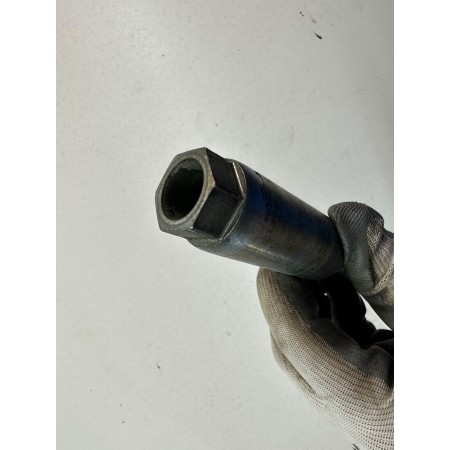 AXE DE ROUE AVANT SUZUKI BANDIT 1200 S V719 GV75A 1995-2000