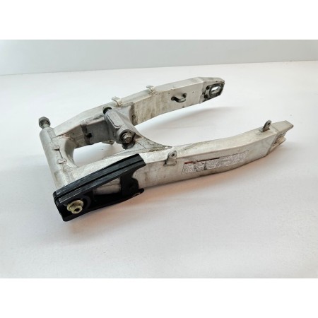 FORCELLONE POSTERIORE SUZUKI BANDIT 1200 S V719 GV75A 1995-2000