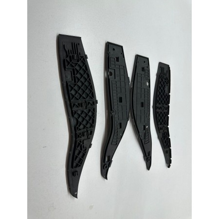 PLASTICA TAPPETTO PEDANA DX SX GILERA NEXUS 250 300 500 2003-2012