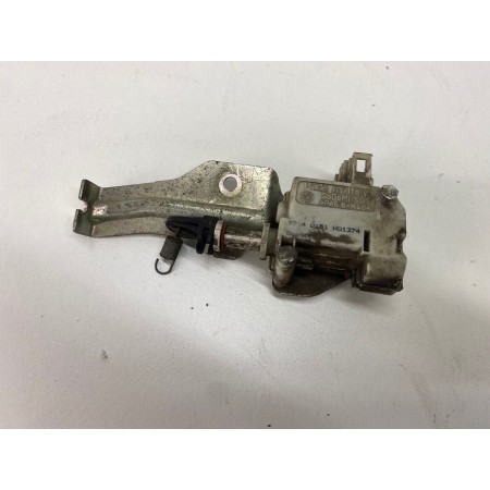 ATTUATORE CHIUSURA SELLA PIAGGIO VESPA 125 SPRINT PRIMAVERA 2014-2018