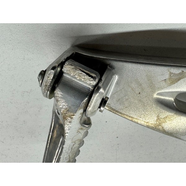 FOOTREST REAR LEFT HONDA CBR 600 RR 2008-2013 PC40E