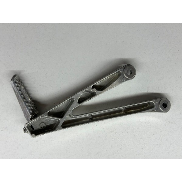 FOOTREST REAR LEFT HONDA CBR 600 RR 2008-2013 PC40E