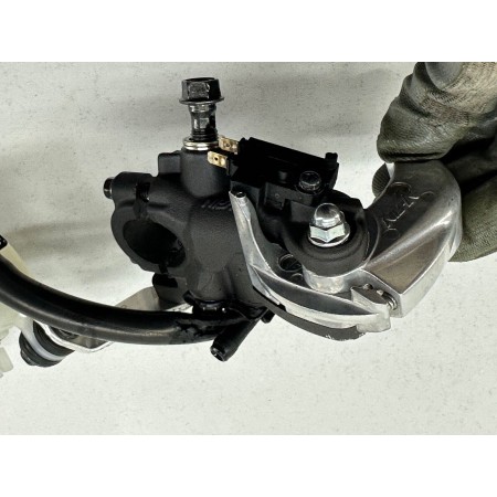 FRONT RIGHT MASTER CYLINDER HONDA CBR 600 RR 2007-2012 PC40E