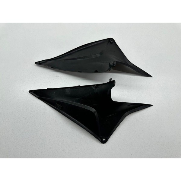 PLASTICA COVER SERABTOIO DX SX HONDA CBR 600 RR 2009-2011 PC40E