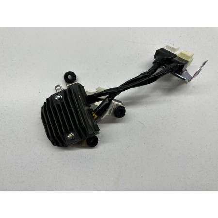 SPANNUNGSREGLER HONDA CBR 600 RR 2009-2011 PC40E