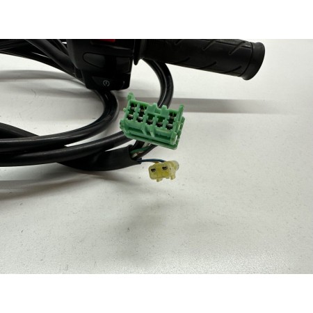 BLOCCHETTO DEVIOLUCI COMMUTATORE DESTRO DX HONDA FORZA 250 ABS NSS250X 2005-2007