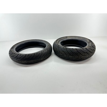 120/70-15-56S 150/70-13-64S M/C TL Par de Neumáticos Pirelli Angel Scooter